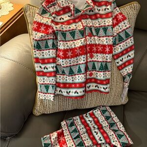 Carter's Kid’s Winter Pajama Set - Christmas shirt & pants